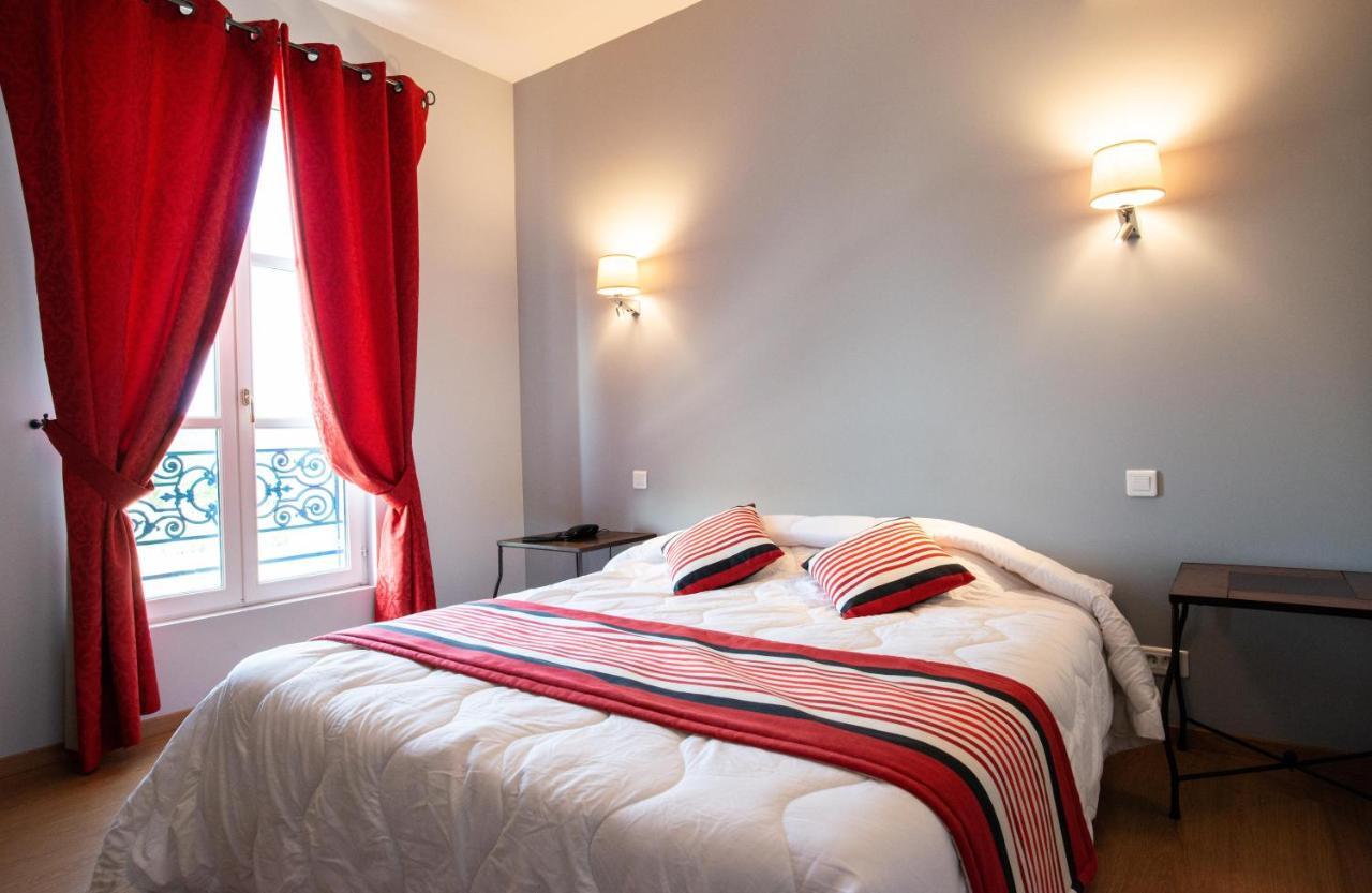 Logis Hotel De La Tour Libourne Exteriér fotografie