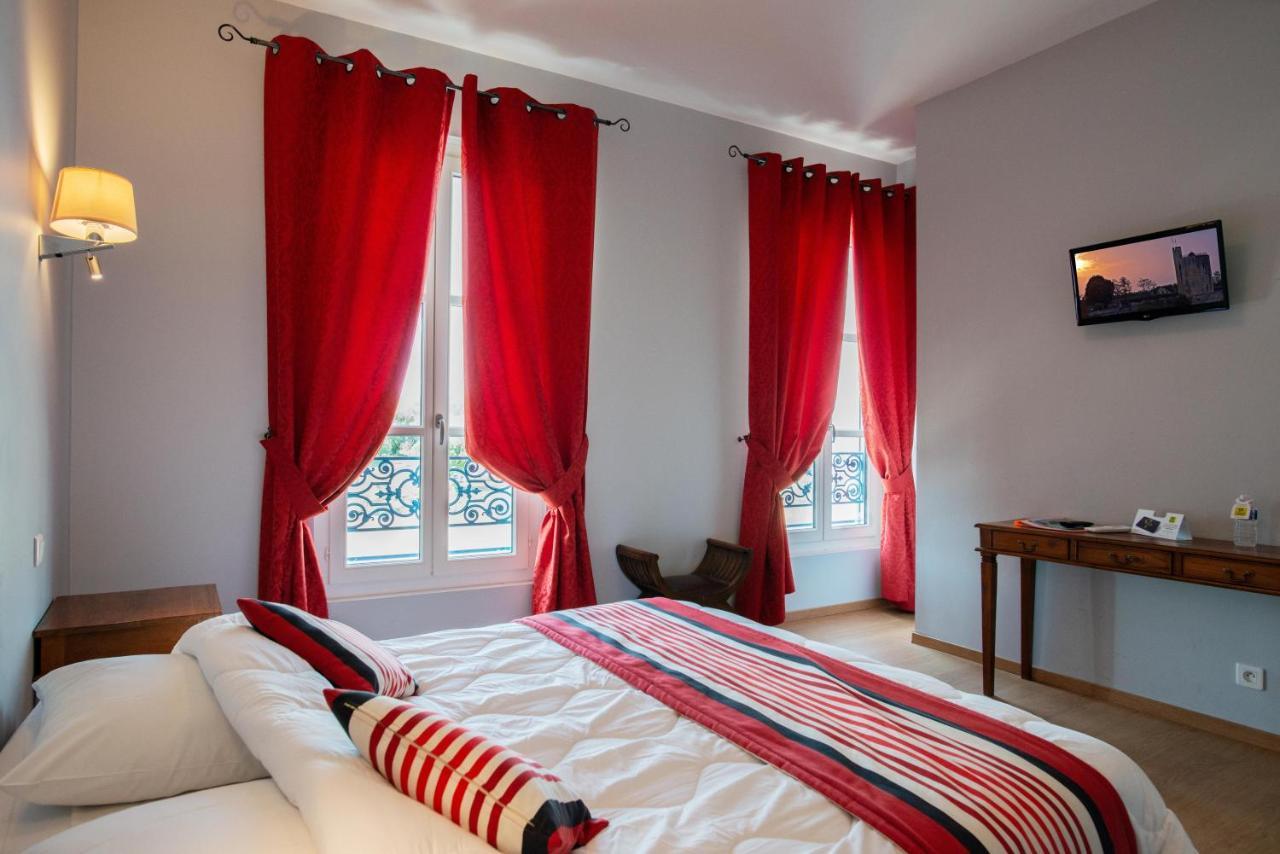 Logis Hotel De La Tour Libourne Exteriér fotografie