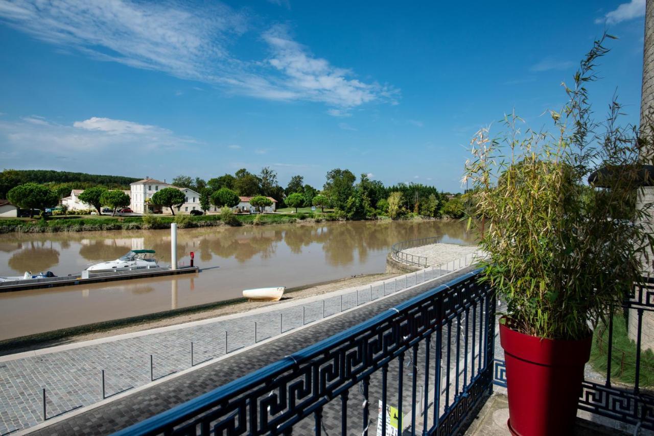 Logis Hotel De La Tour Libourne Exteriér fotografie
