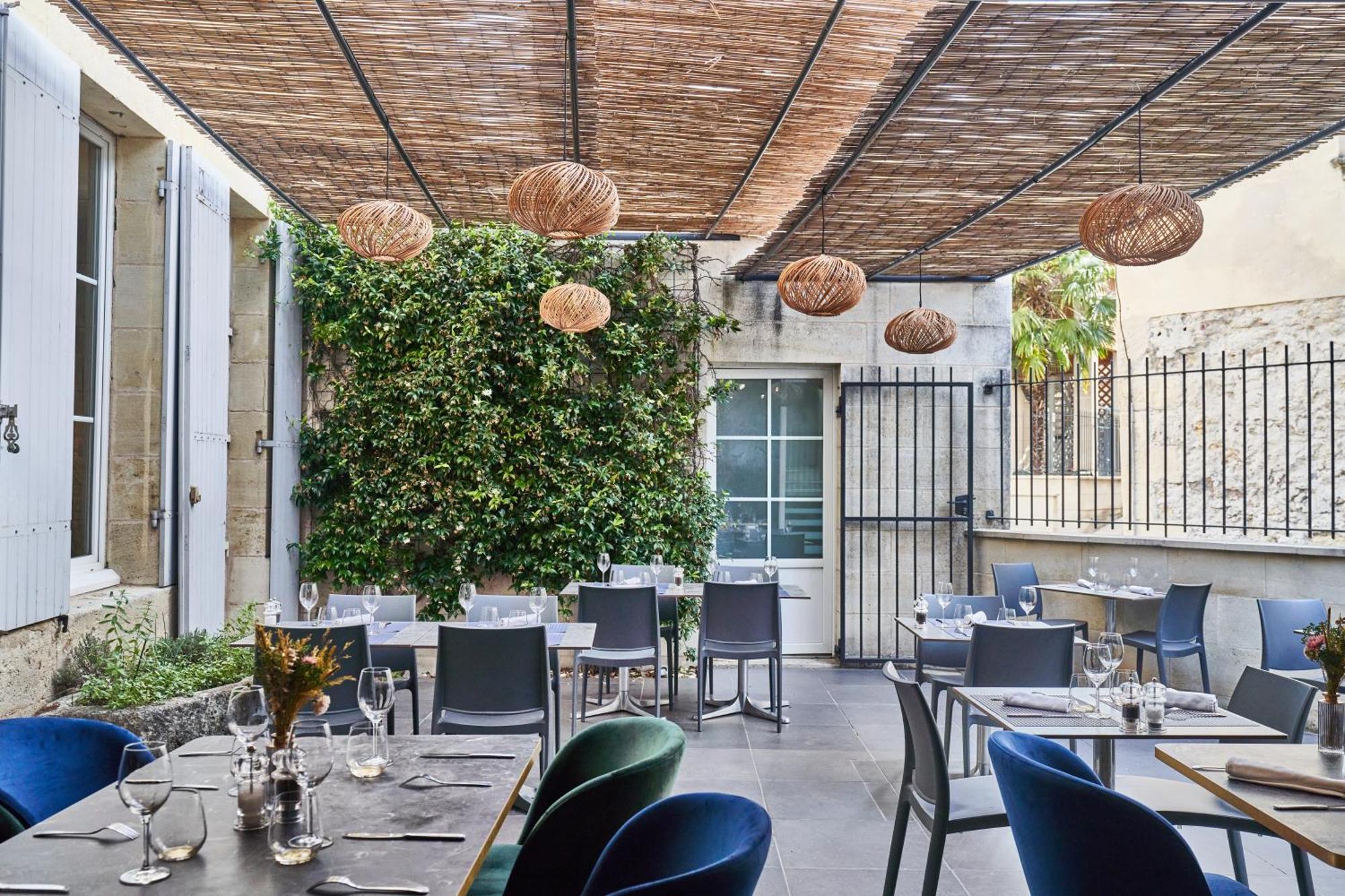 Logis Hotel De La Tour Libourne Exteriér fotografie